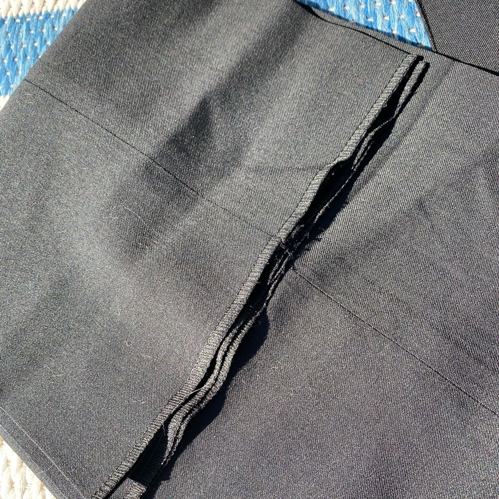 NWT! Mens Burberry Lightweight Wool Dress Pants, Basic Black. Size 33 - 34”waist - Picture 7 of 15
